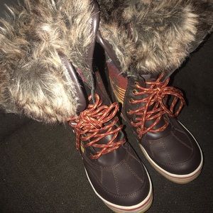 Women’s duck boots